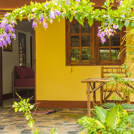 Ban Sabai Sabai Guest House Kanchanaburi Camera foto